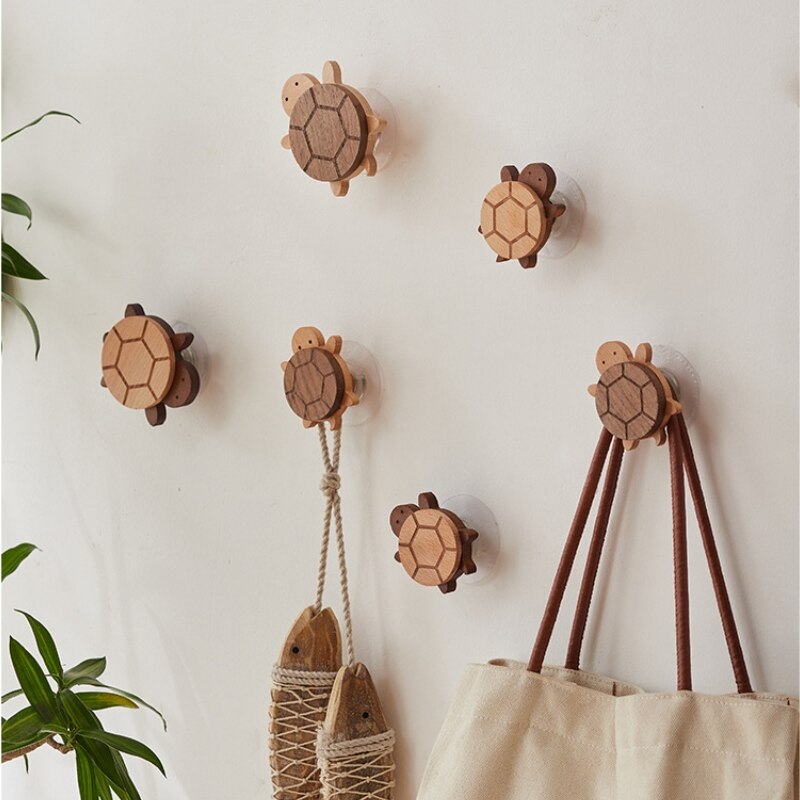 Timber wood turtle wall hooks with bags