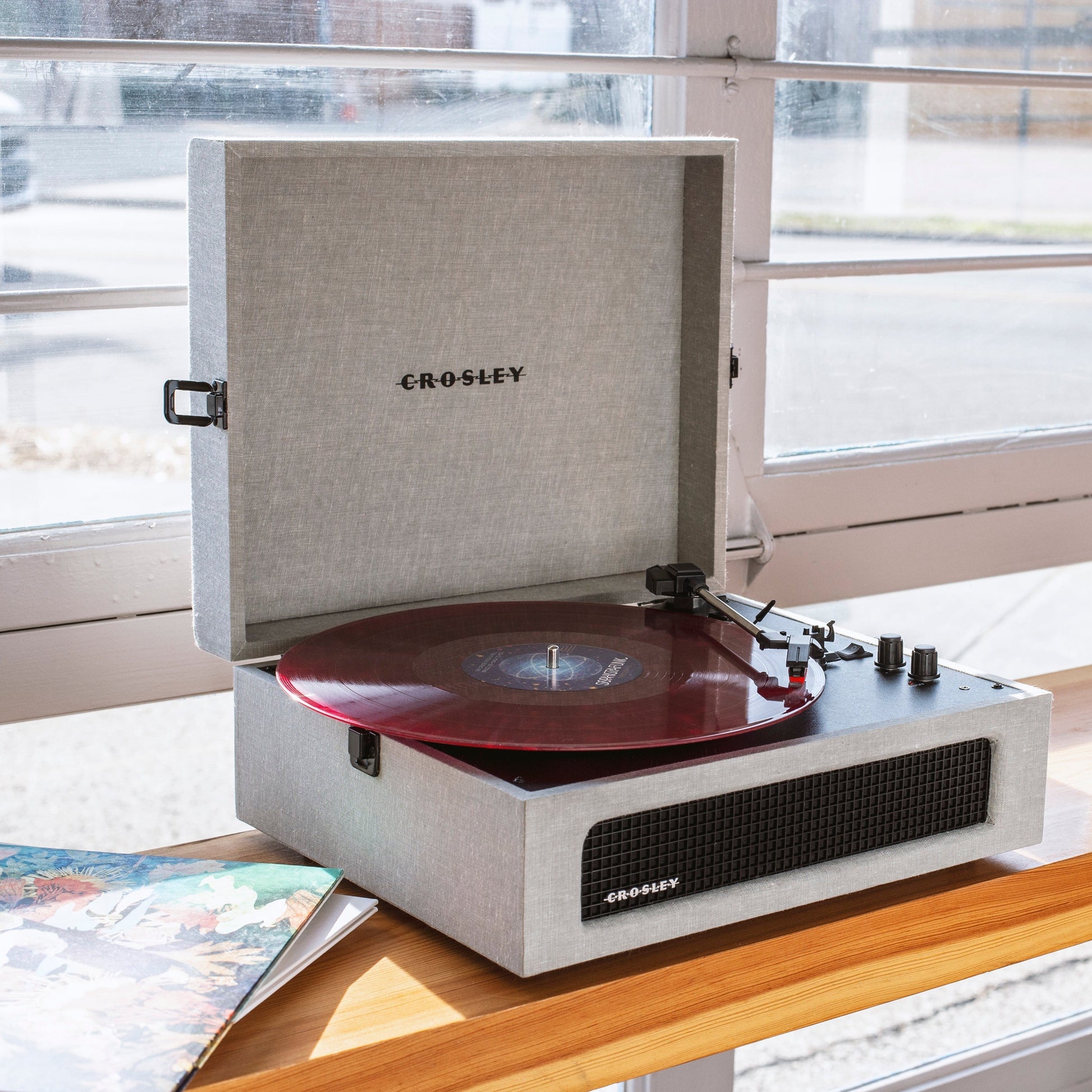 Crosley Voyager grey Bluetooth portable turntable