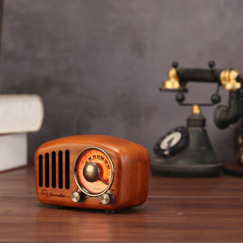 Cherrywood retro radio speaker vintage phone